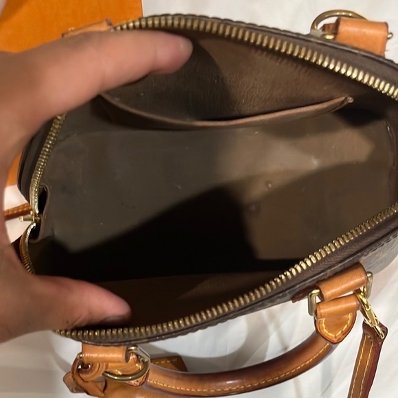 Louis Vuitton Alma bb with Box and Dust bags | Authentic LV - Picture 7 of 8